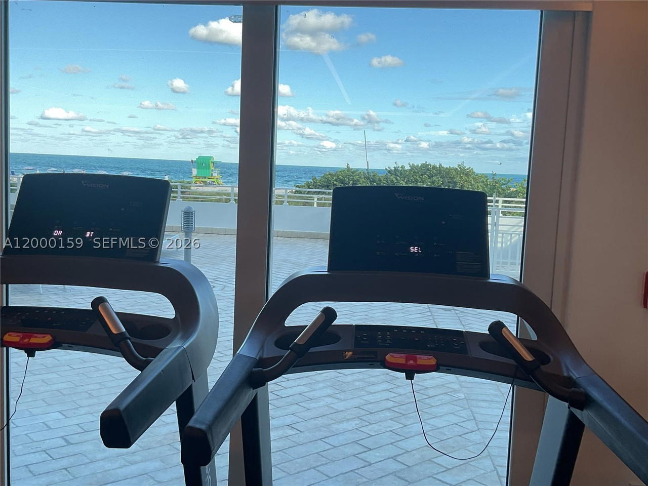 Real estate property located at 345 Ocean Dr #303, Miami-dade, Ocean Point Condo, Miami Beach, FL