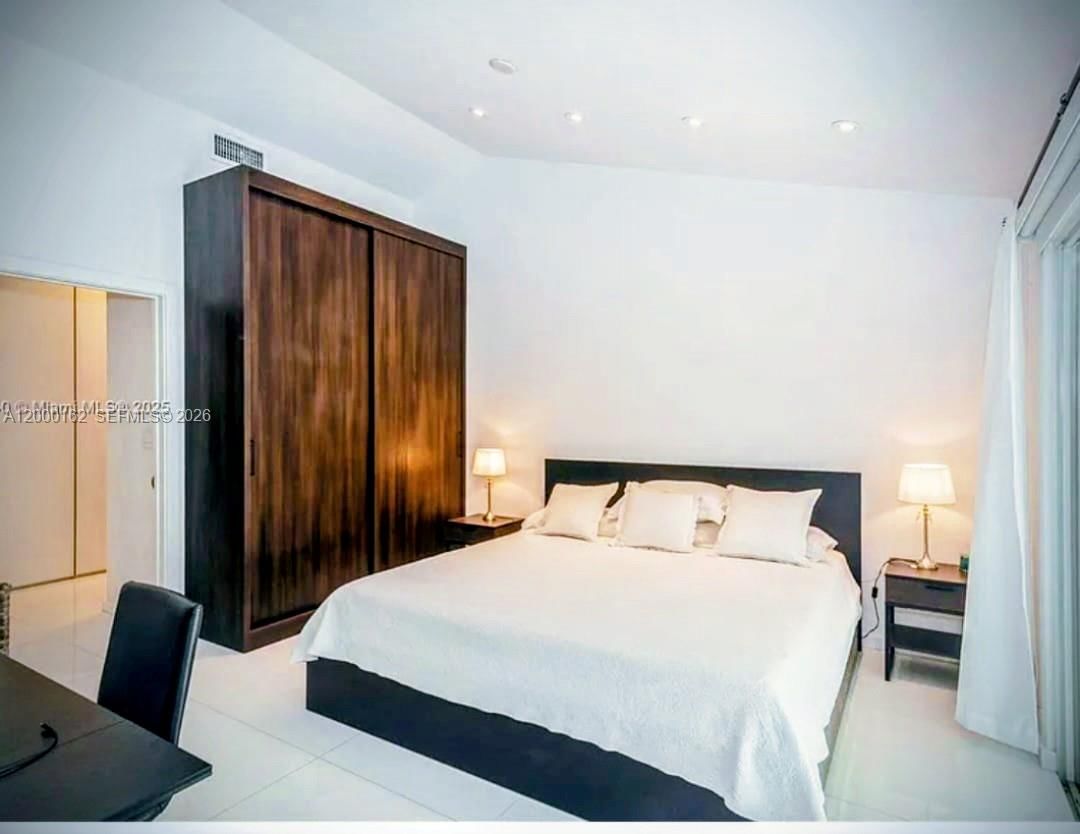 Real estate property located at 798 Crandon Blvd #55-B, Miami-dade, Le Phare Key Biscayne Con, Key Biscayne, FL