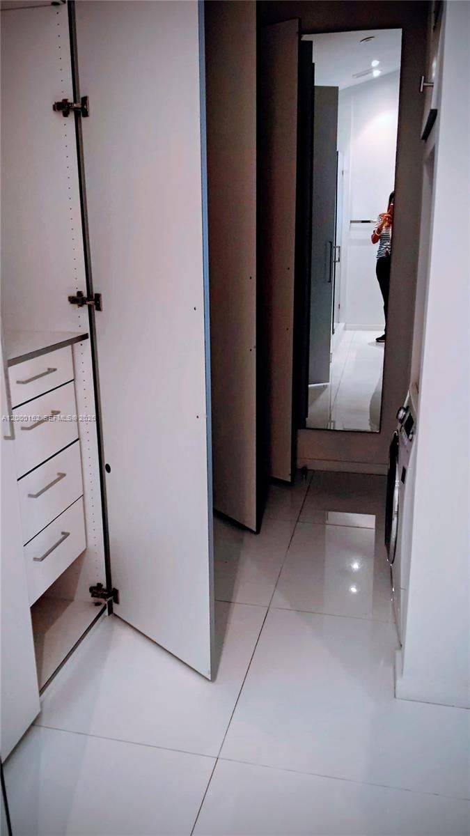 Real estate property located at 798 Crandon Blvd #55-B, Miami-dade, Le Phare Key Biscayne Con, Key Biscayne, FL