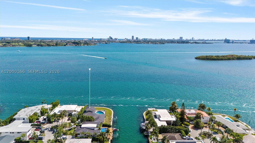 Real estate property located at 1982 119th Rd, Miami-dade, Sans Souci Estates, North Miami, FL