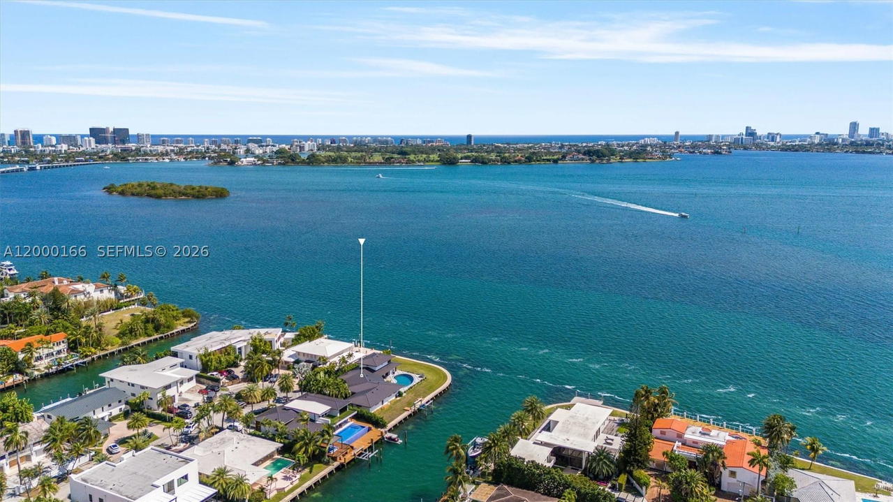 Real estate property located at 1982 119th Rd, Miami-dade, Sans Souci Estates, North Miami, FL