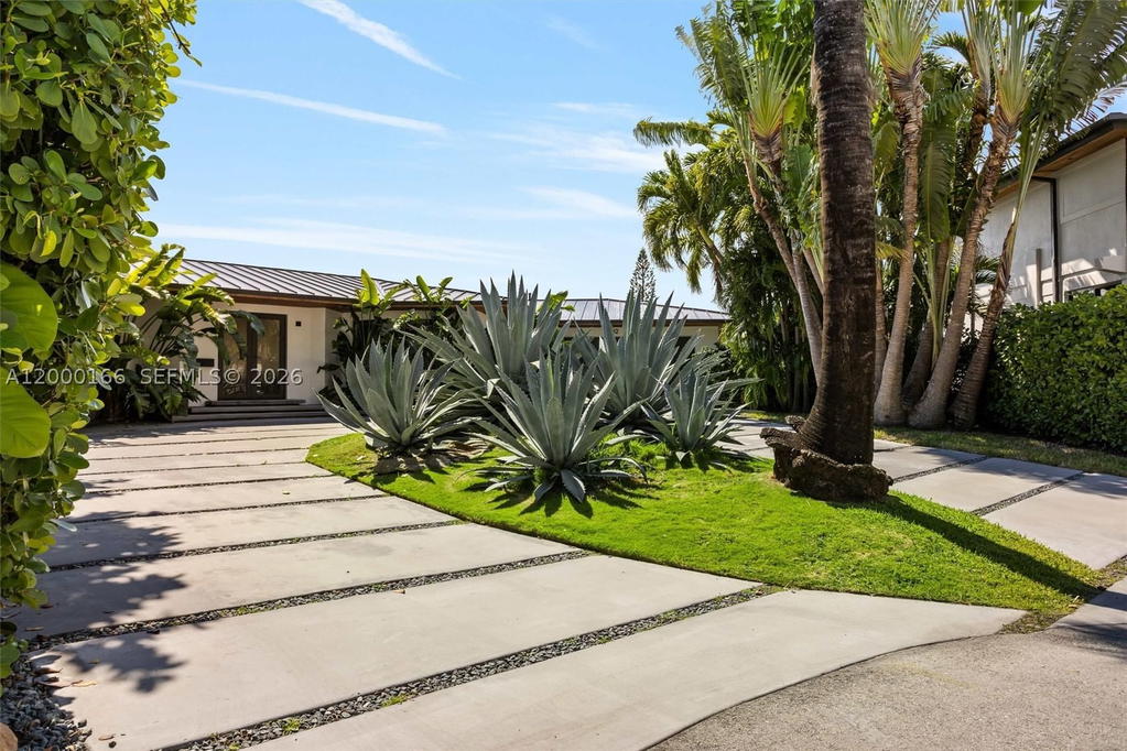 Real estate property located at 1982 119th Rd, Miami-dade, Sans Souci Estates, North Miami, FL