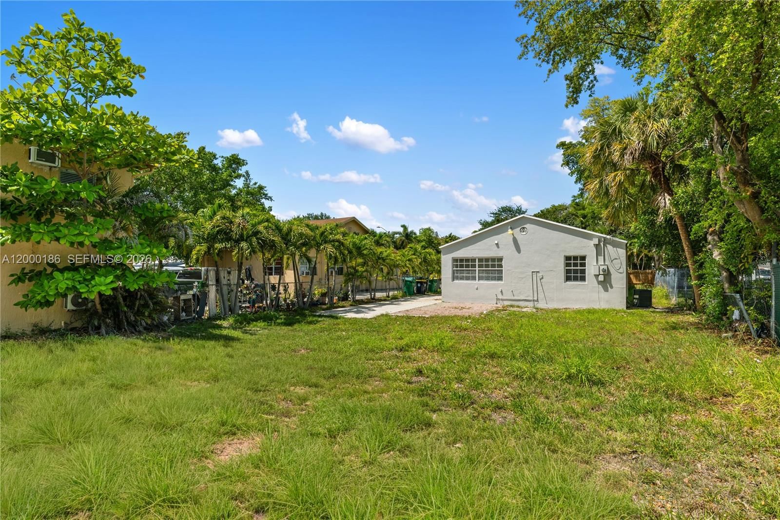 Real estate property located at 15 6th St, Broward, Dania Heights Ext, Dania Beach, FL