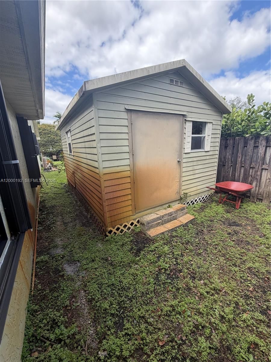 Real estate property located at 15705 7th Pl, Broward, New River Estates Section, Sunrise, FL