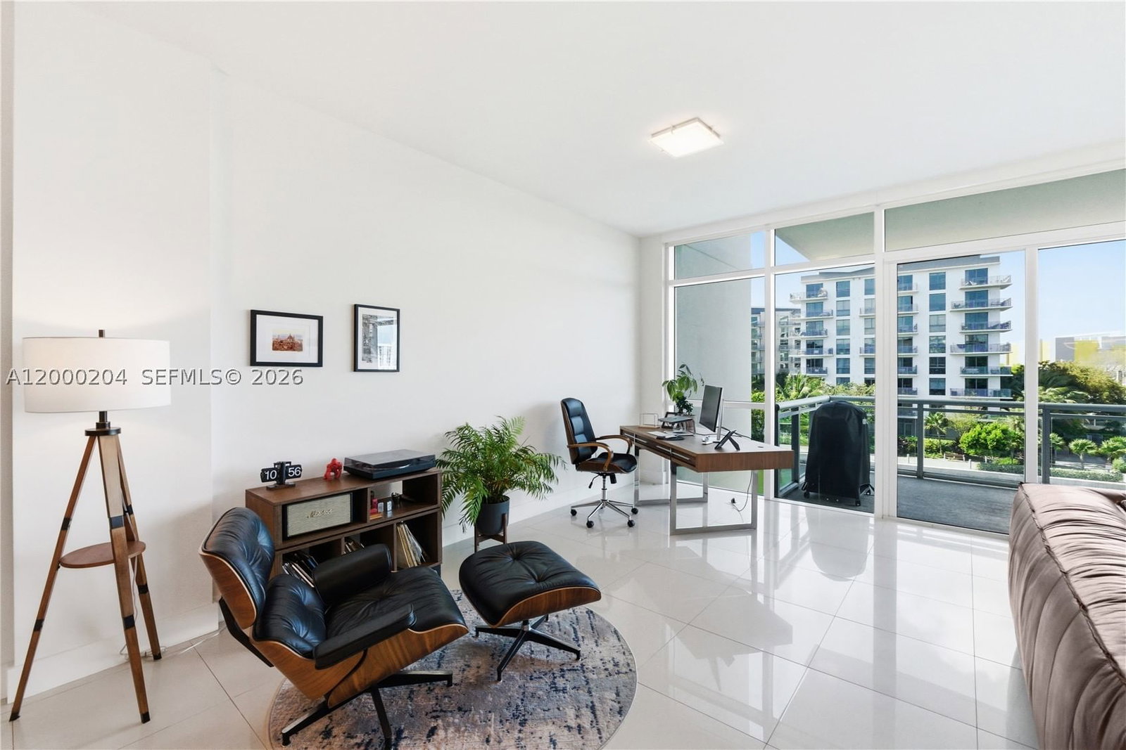 Real estate property located at 1090 N River Dr #404, Miami-dade, Residences At Riverwalk C, Miami, FL