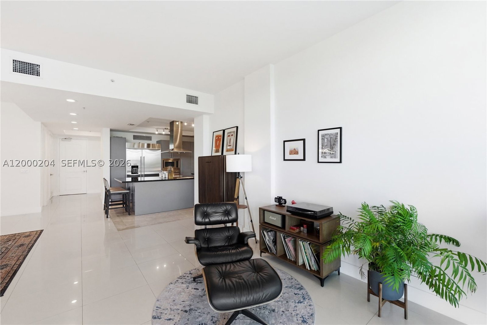Real estate property located at 1090 N River Dr #404, Miami-dade, Residences At Riverwalk C, Miami, FL