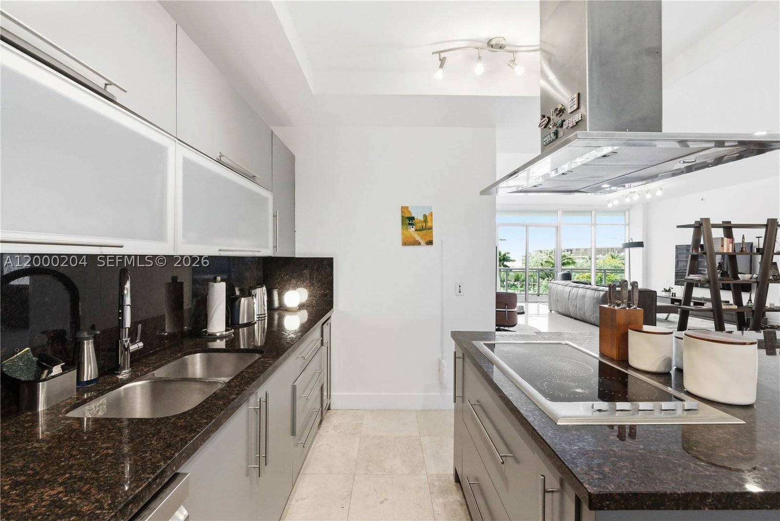 Real estate property located at 1090 N River Dr #404, Miami-dade, Residences At Riverwalk C, Miami, FL