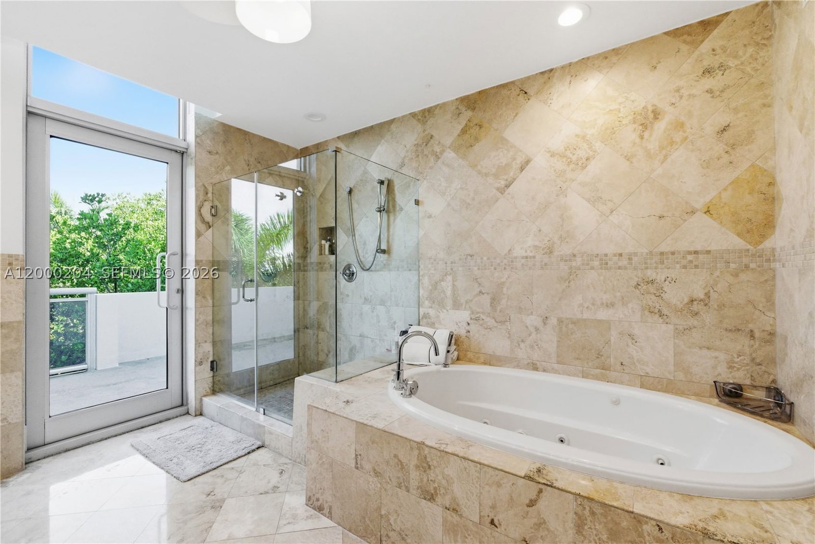Real estate property located at 1090 N River Dr #404, Miami-dade, Residences At Riverwalk C, Miami, FL