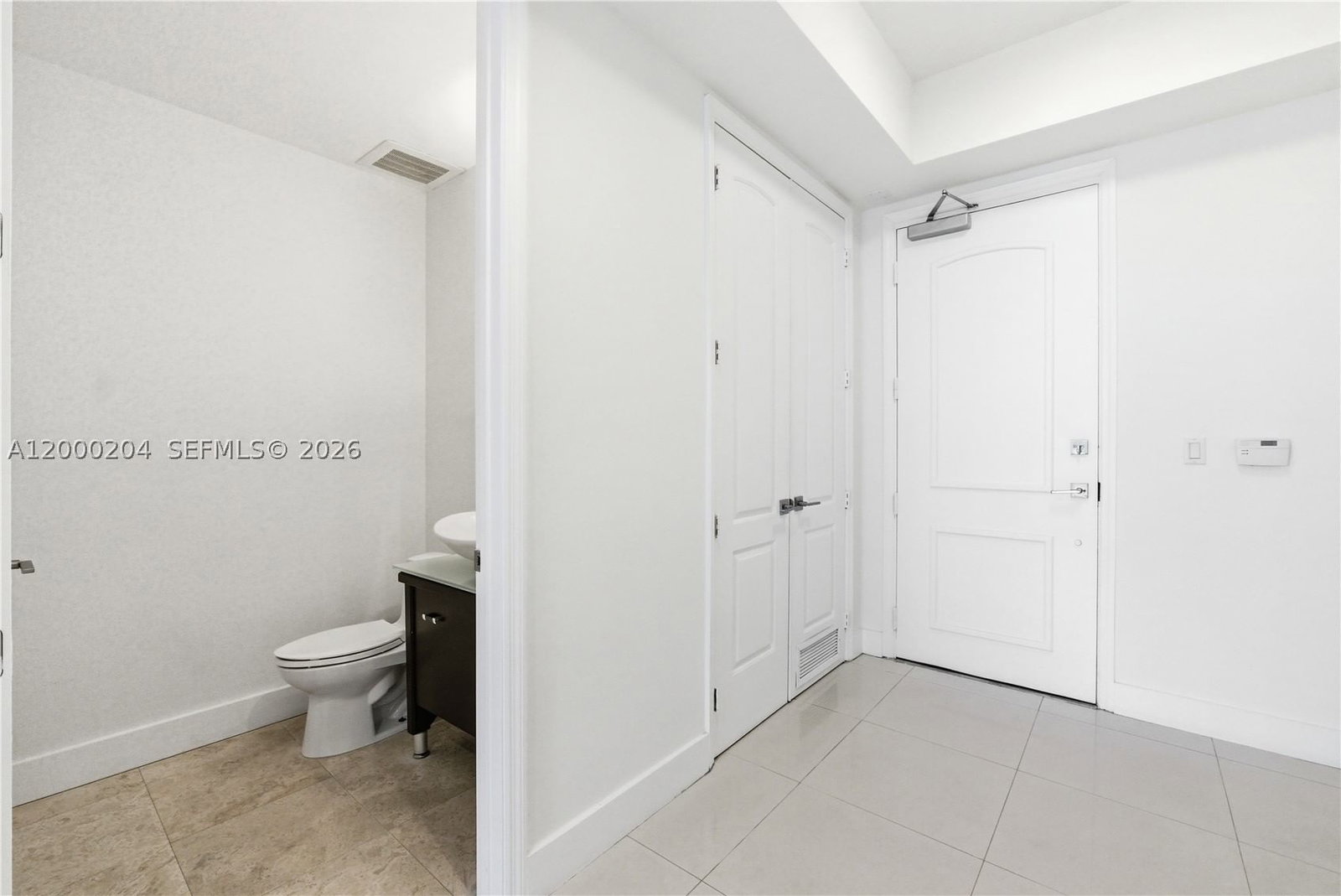 Real estate property located at 1090 N River Dr #404, Miami-dade, Residences At Riverwalk C, Miami, FL