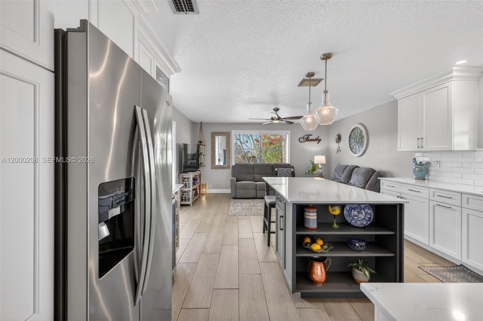 Real estate property located at 15620 Gauntlet Hall Mnr, Broward, Waverly Hundred, Davie, FL