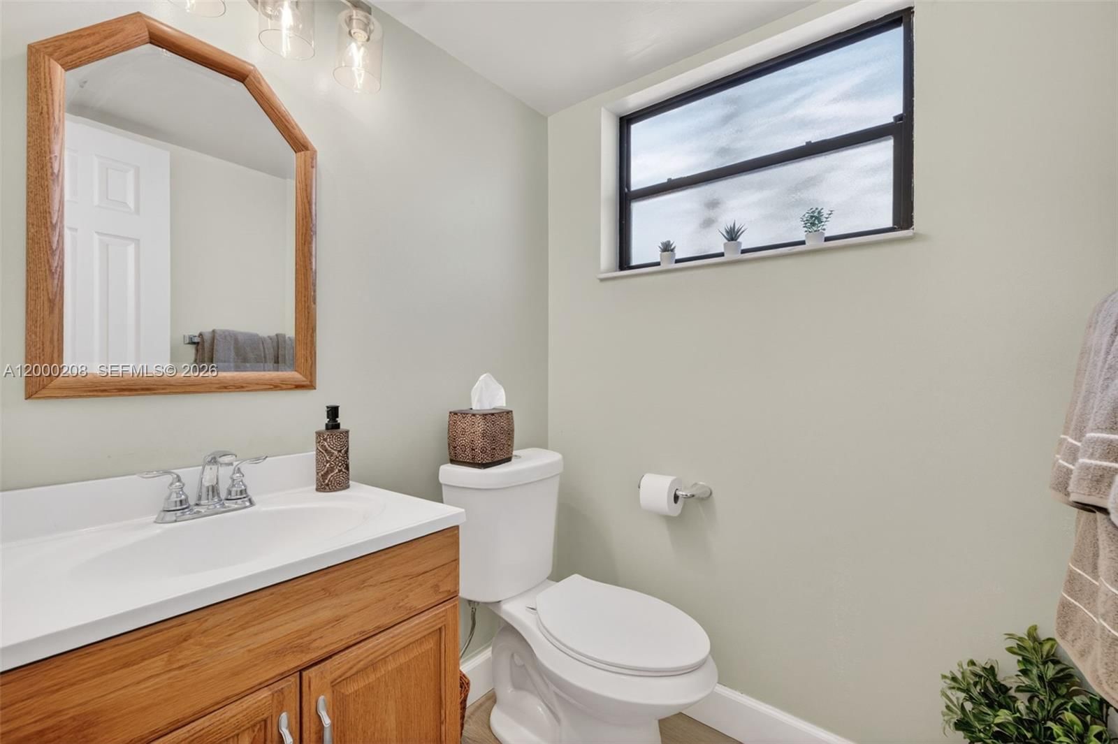 Real estate property located at 15620 Gauntlet Hall Mnr, Broward, Waverly Hundred, Davie, FL