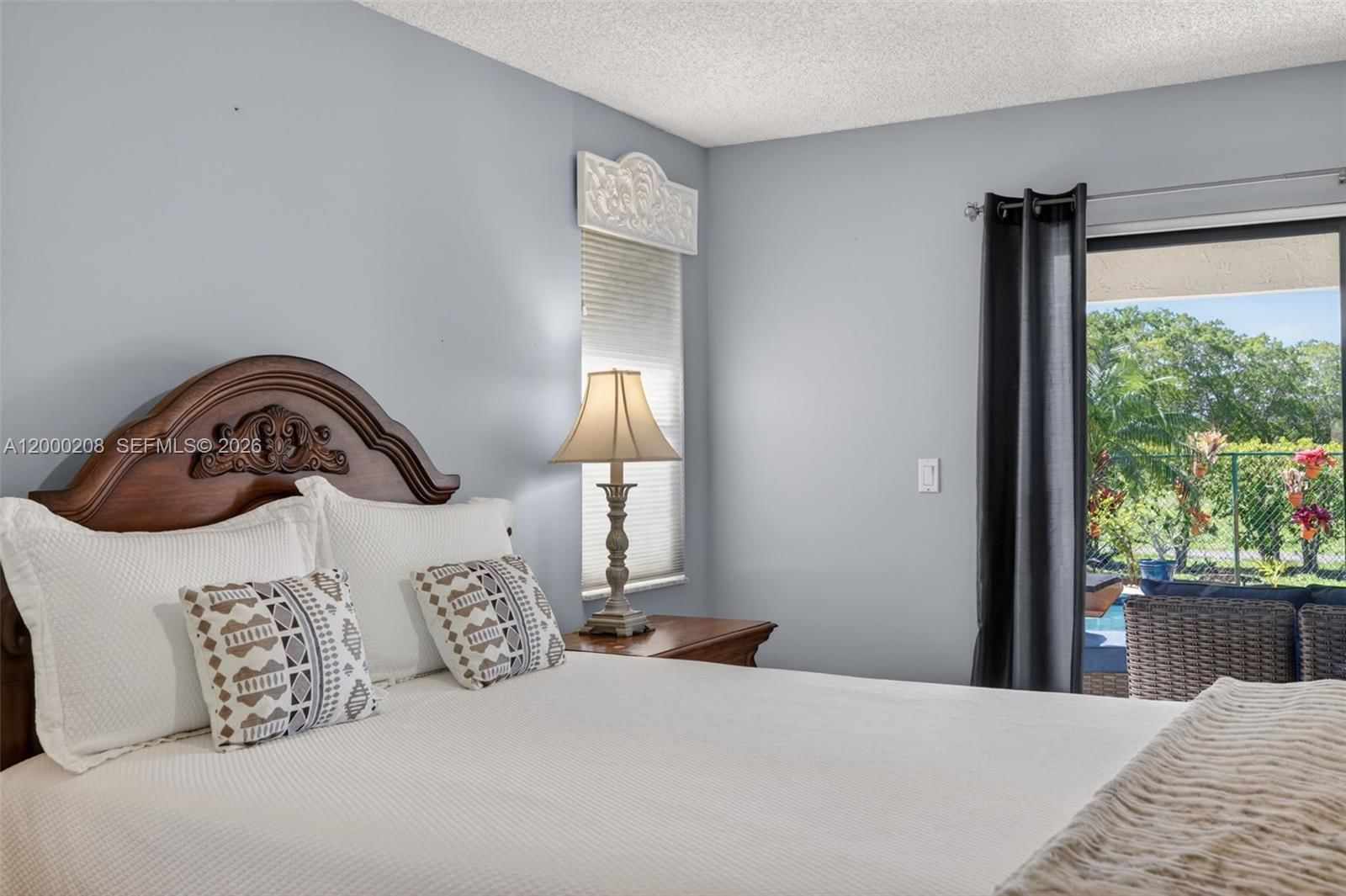 Real estate property located at 15620 Gauntlet Hall Mnr, Broward, Waverly Hundred, Davie, FL