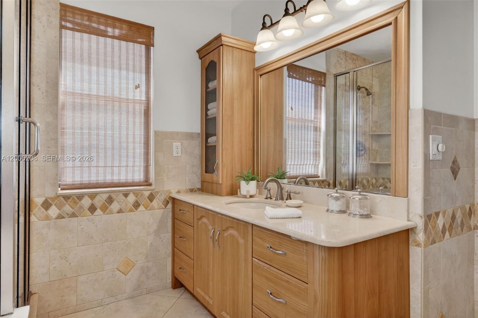 Real estate property located at 15620 Gauntlet Hall Mnr, Broward, Waverly Hundred, Davie, FL