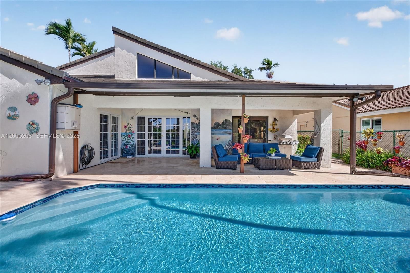 Real estate property located at 15620 Gauntlet Hall Mnr, Broward, Waverly Hundred, Davie, FL