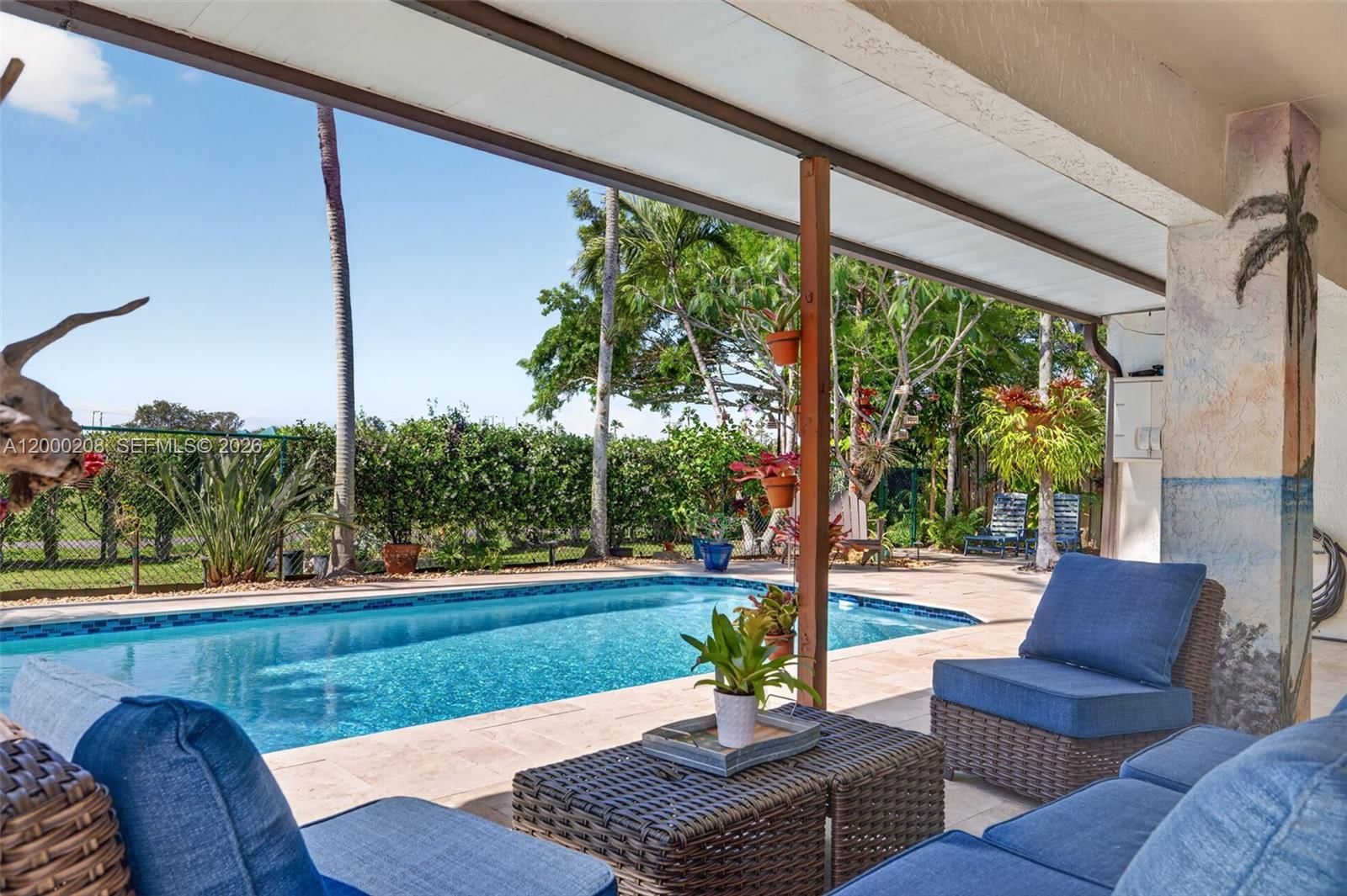 Real estate property located at 15620 Gauntlet Hall Mnr, Broward, Waverly Hundred, Davie, FL