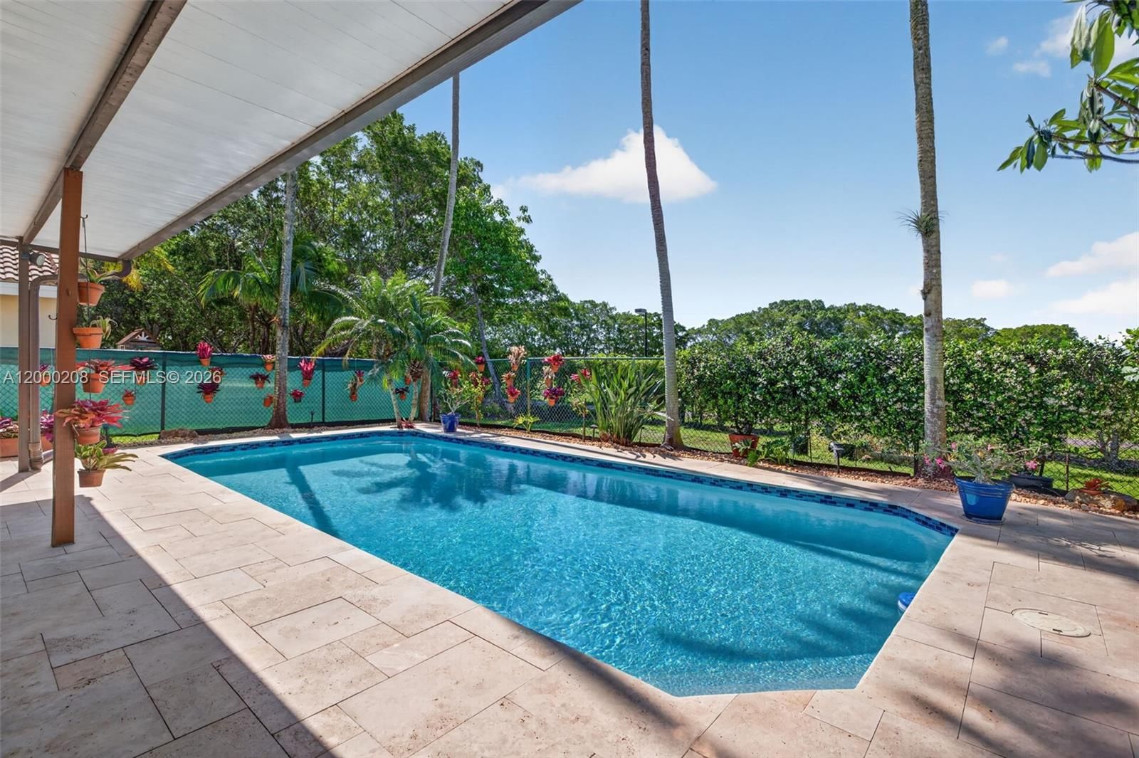 Real estate property located at 15620 Gauntlet Hall Mnr, Broward, Waverly Hundred, Davie, FL