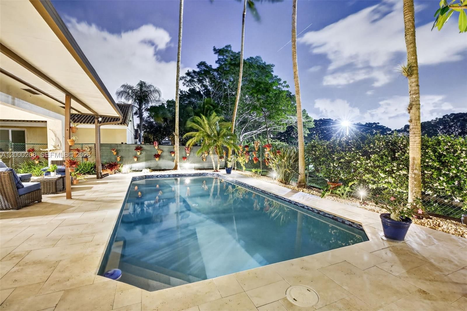 Real estate property located at 15620 Gauntlet Hall Mnr, Broward, Waverly Hundred, Davie, FL