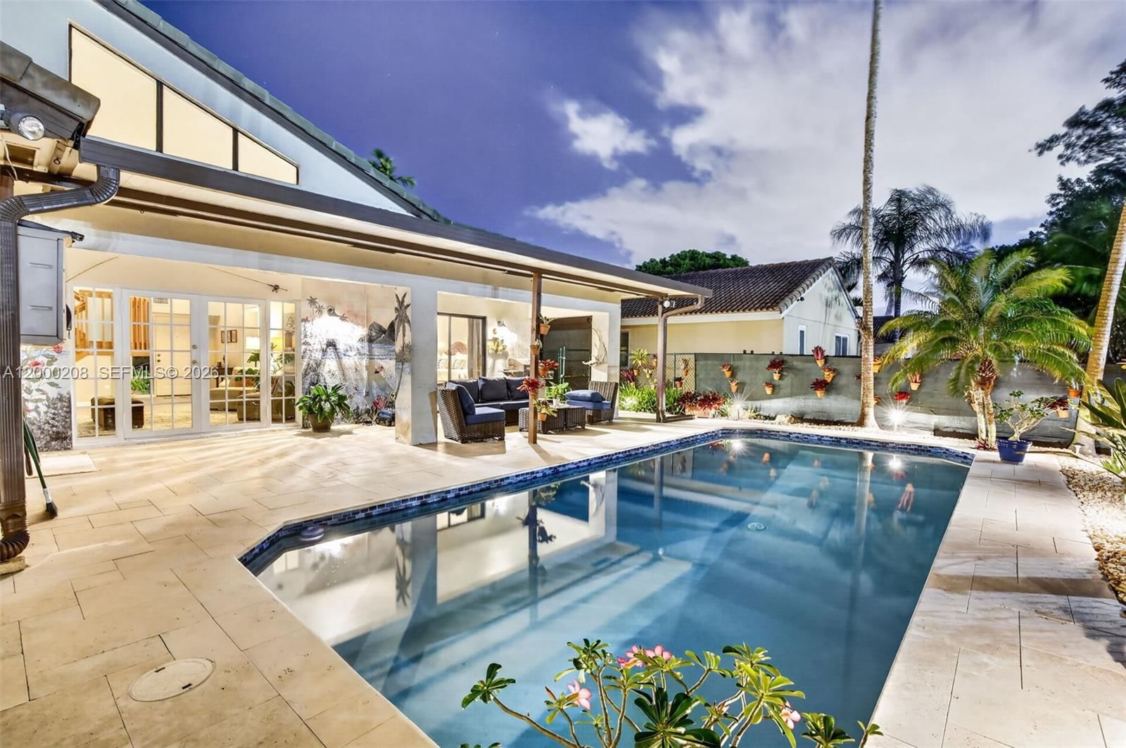 Real estate property located at 15620 Gauntlet Hall Mnr, Broward, Waverly Hundred, Davie, FL