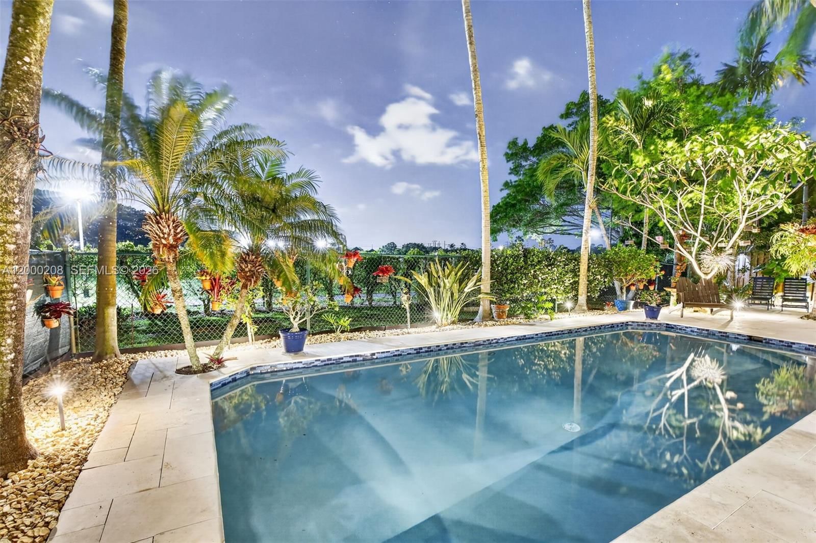 Real estate property located at 15620 Gauntlet Hall Mnr, Broward, Waverly Hundred, Davie, FL