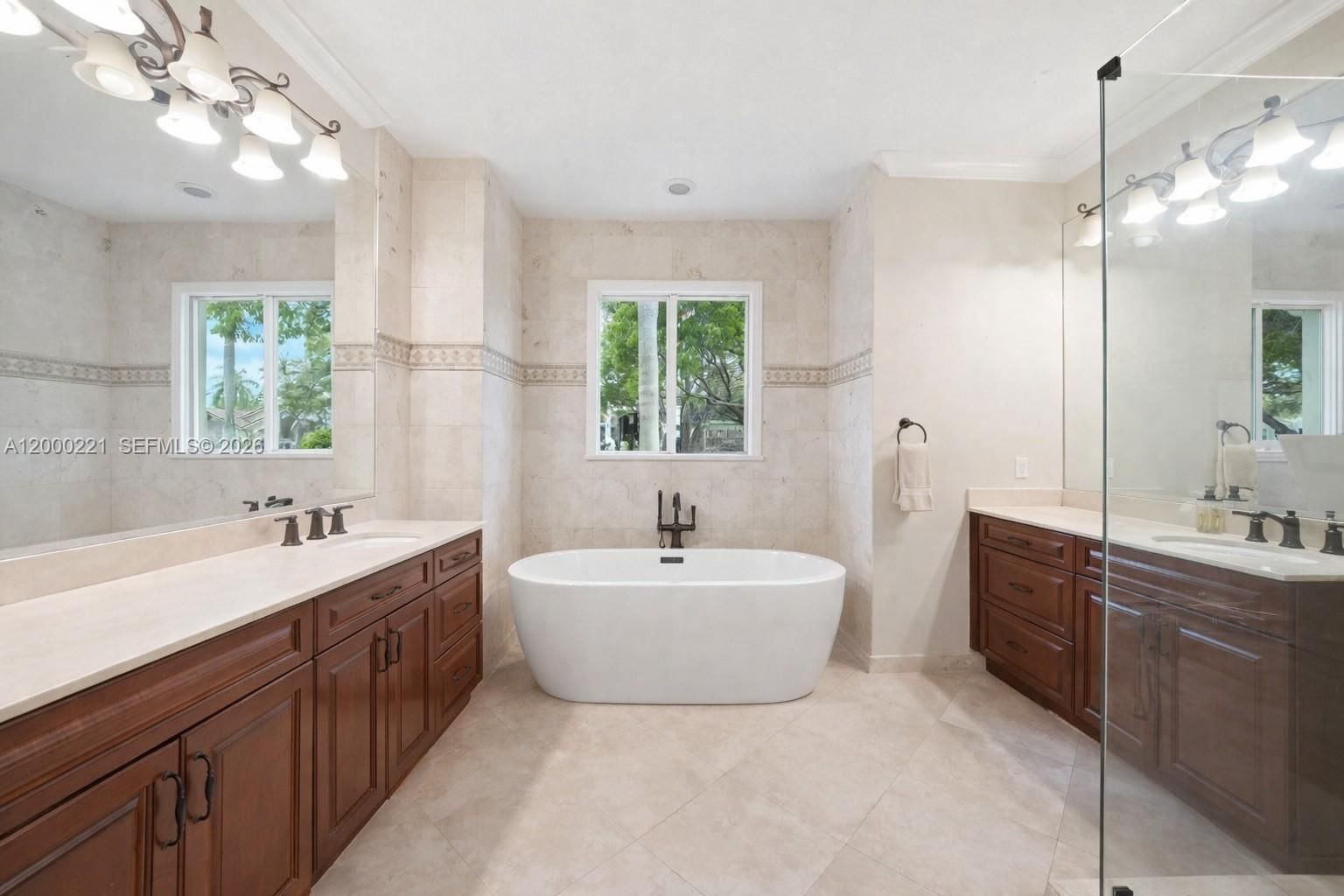 Real estate property located at 9901 145th St, Miami-dade, Jacare Sub, Miami, FL