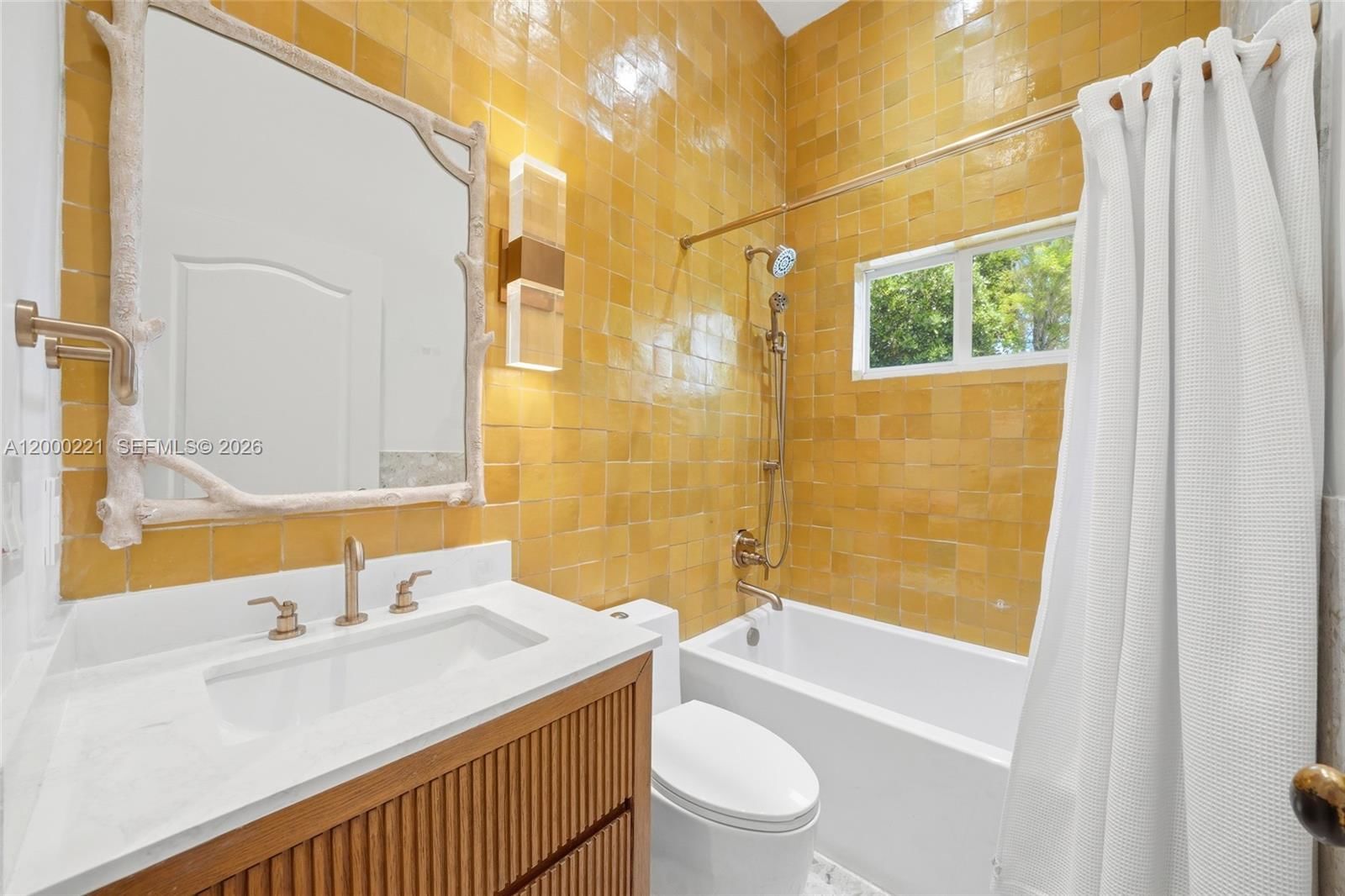 Real estate property located at 9901 145th St, Miami-dade, Jacare Sub, Miami, FL