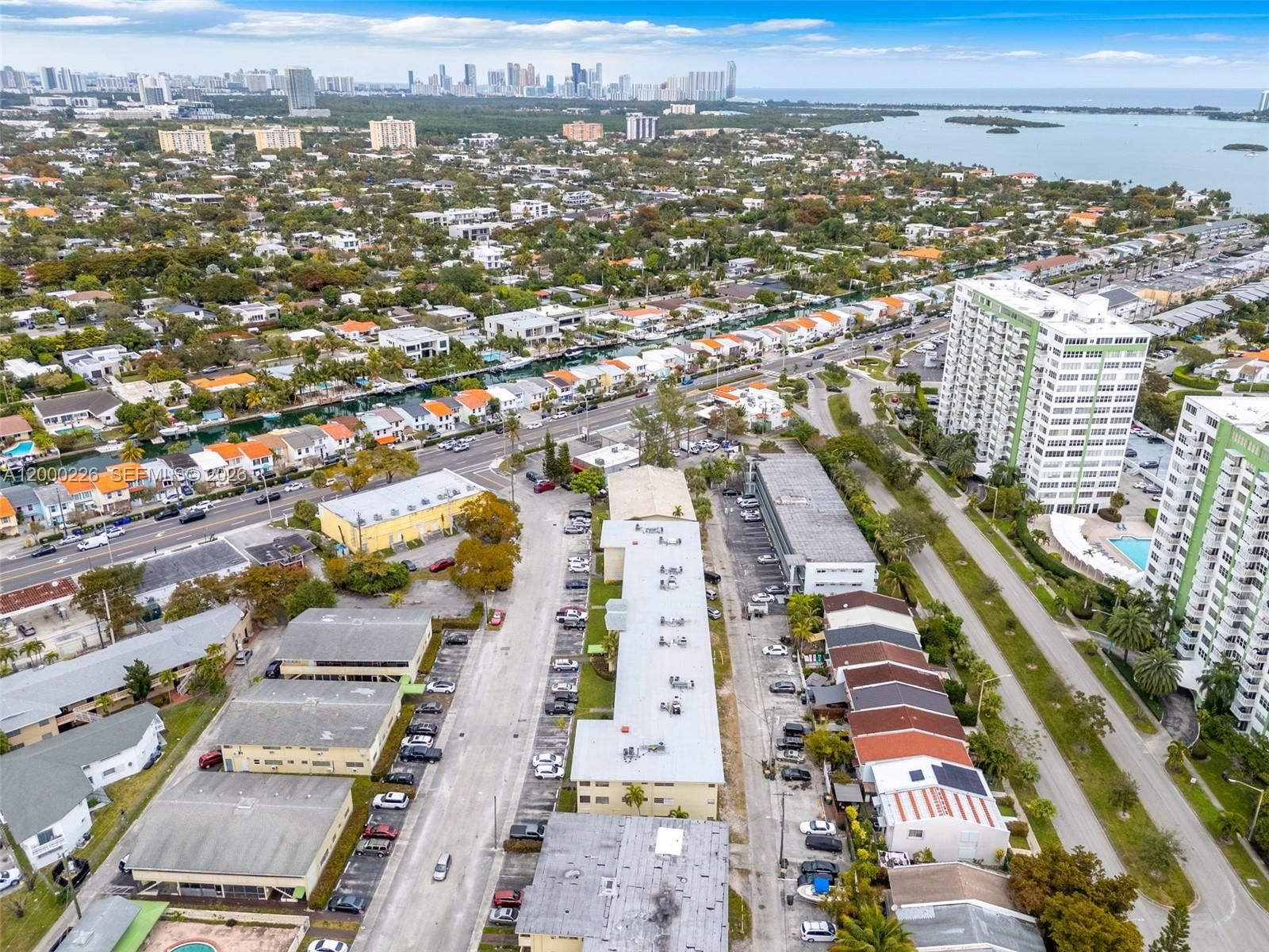 Real estate property located at 11960 19th Dr #15, Miami-dade, Sans Souci Condo, North Miami, FL