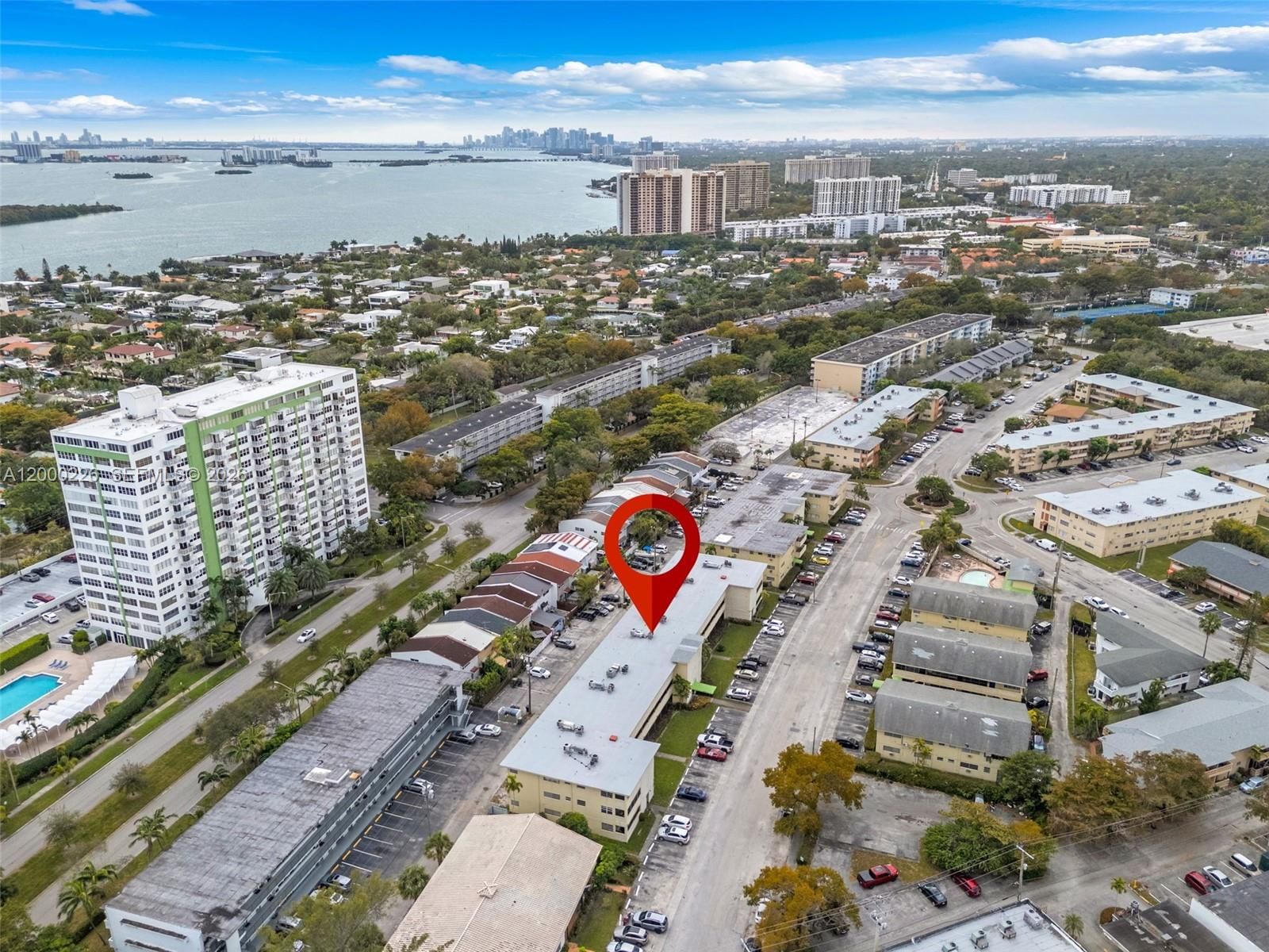 Real estate property located at 11960 19th Dr #15, Miami-dade, Sans Souci Condo, North Miami, FL