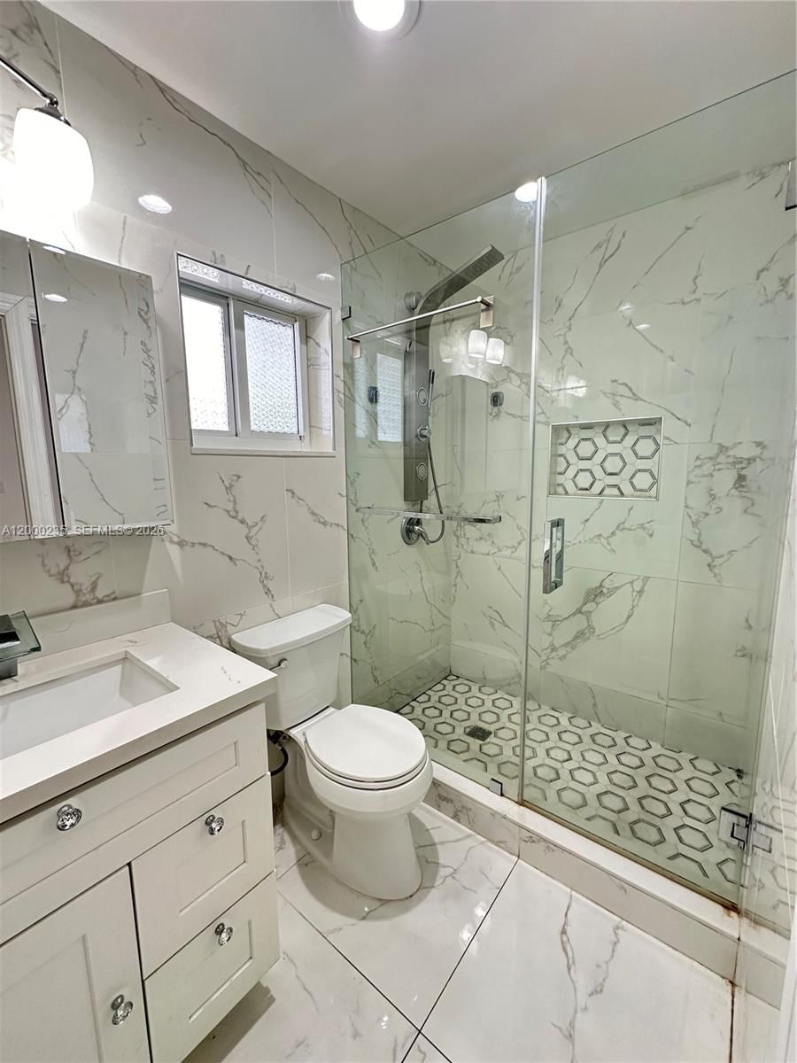 Real estate property located at 17335 108th Ct, Miami-dade, Southland Pines, Miami, FL