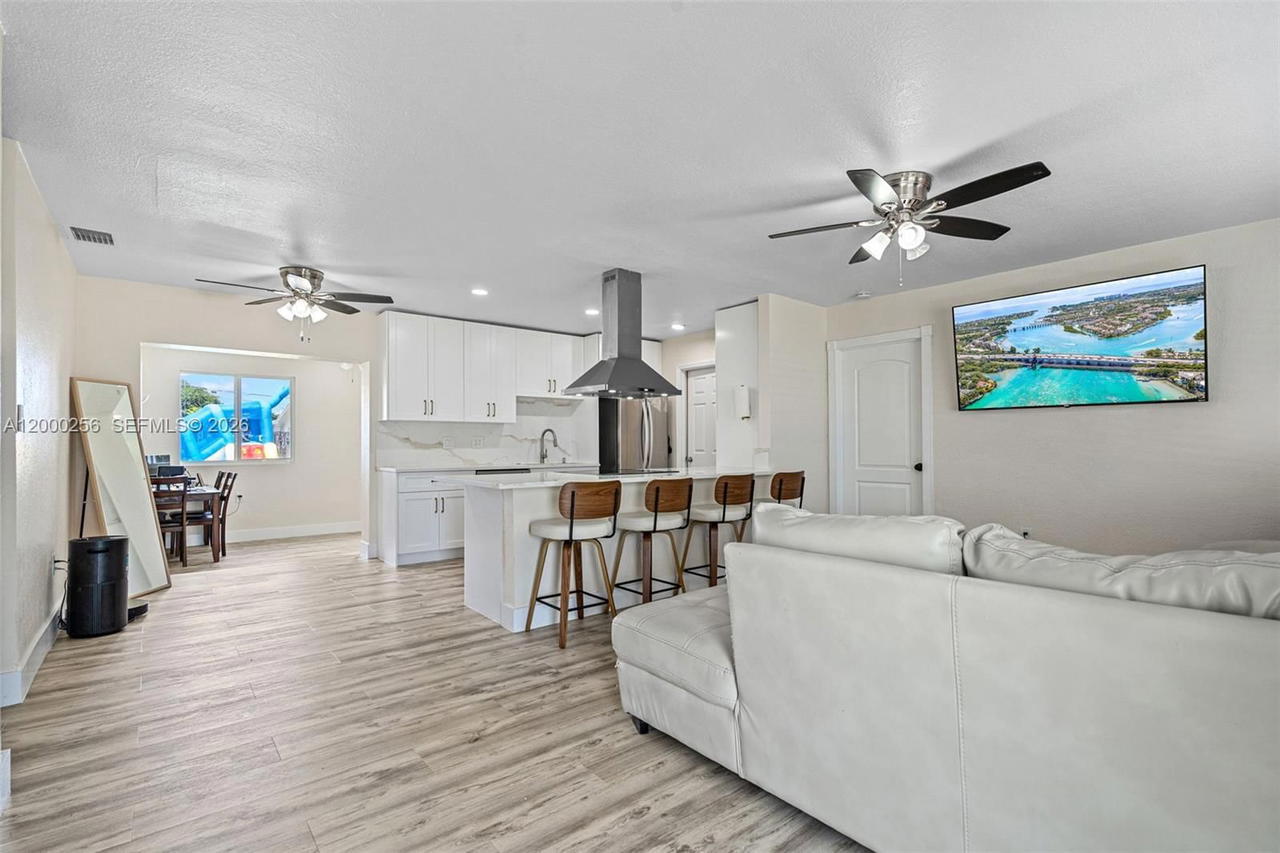 Real estate property located at 2485 84th Way, Broward, Sunrise Golf Village Sec, Sunrise, FL