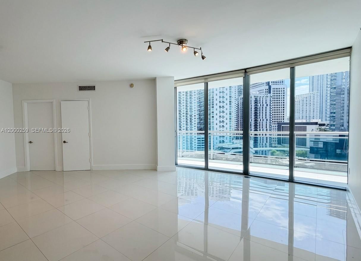 Real estate property located at 350 Miami Ave #1702, Miami-dade, Wind Condo, Miami, FL