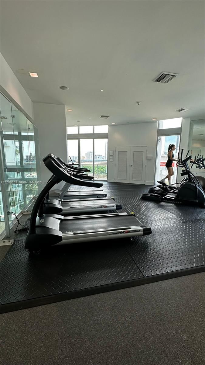 Real estate property located at 350 Miami Ave #1702, Miami-dade, Wind Condo, Miami, FL