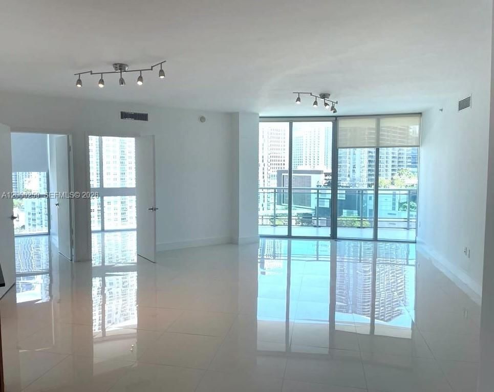 Real estate property located at 350 Miami Ave #1702, Miami-dade, Wind Condo, Miami, FL