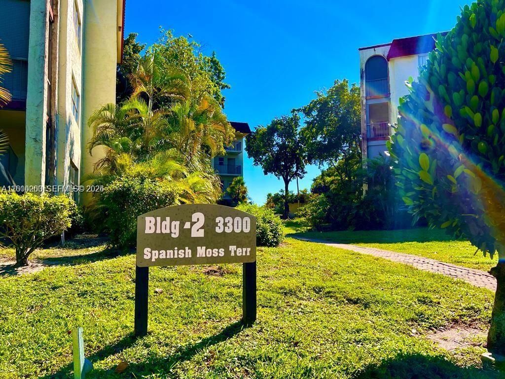 Real estate property located at , Broward, Garden Lakes Of Inverrary, Lauderhill, FL