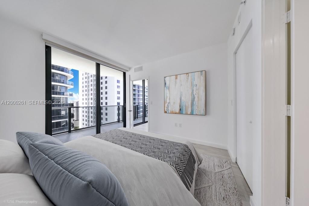 Real estate property located at 45 9th St #1808, Miami-dade, Brickell Heights East Con, Miami, FL