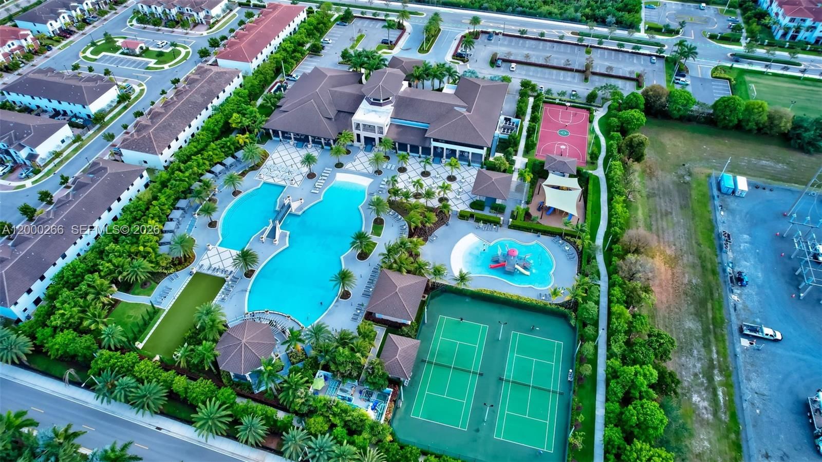 Real estate property located at 10467 82nd St #11, Miami-dade, Highland At Park Central, Doral, FL