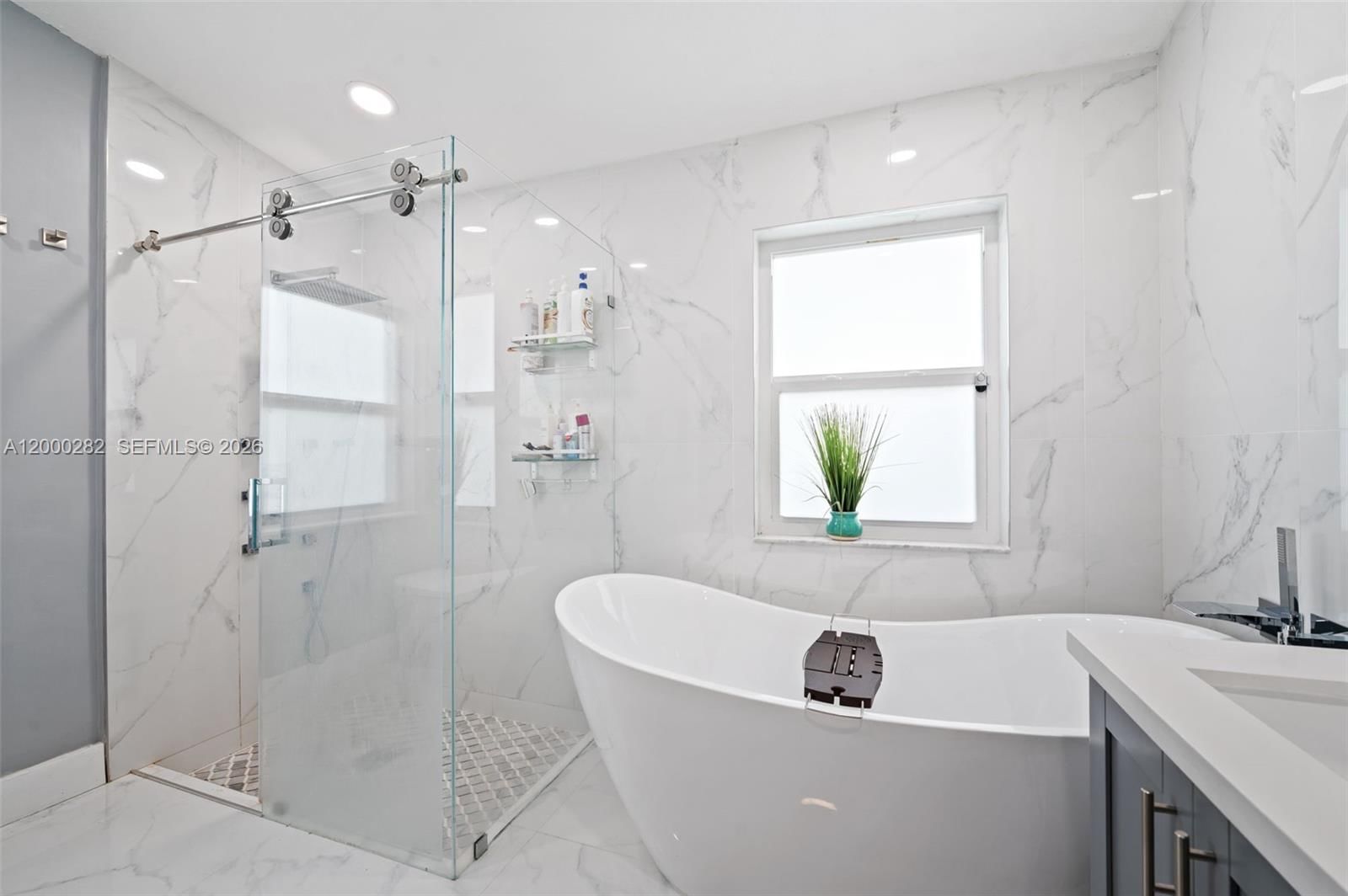 Real estate property located at 2715 137th Ter, Broward, Pod 11 At Monarch Lakes, Miramar, FL