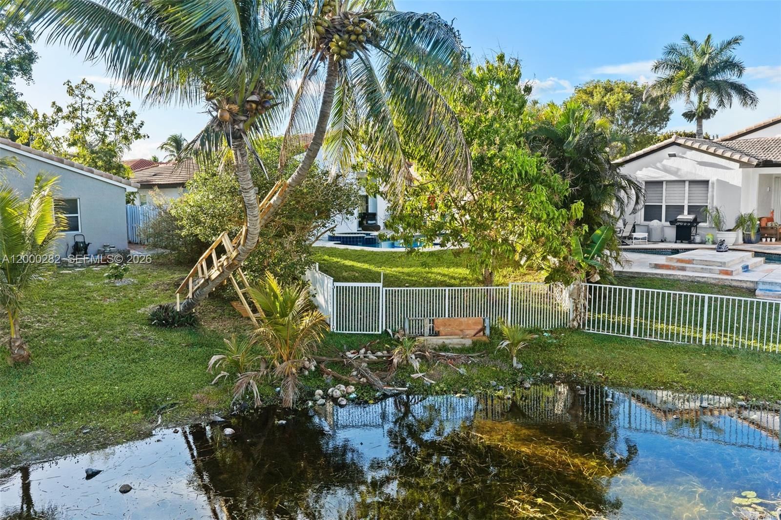 Real estate property located at 2715 137th Ter, Broward, Pod 11 At Monarch Lakes, Miramar, FL