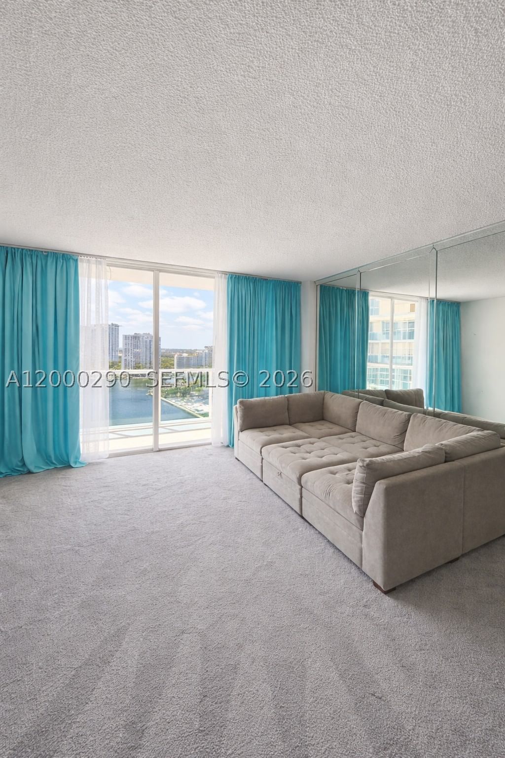 Real estate property located at 3800 Ocean Dr #1623, Broward, Hallmark Of Hollywood Con, Hollywood, FL