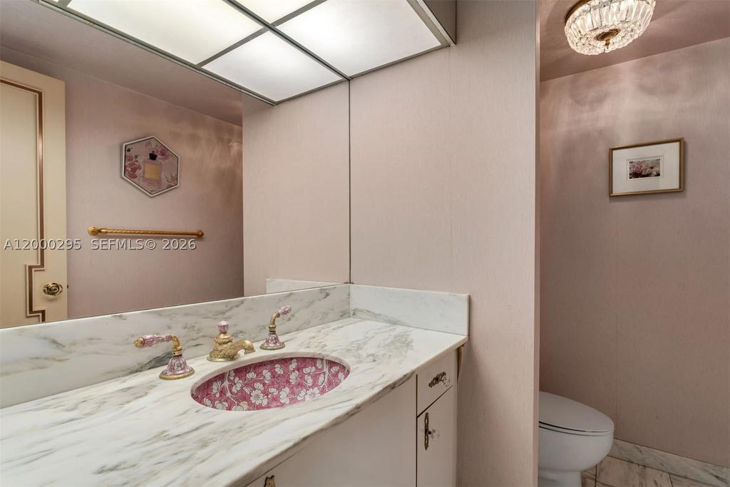 Real estate property located at 5500 Collins Ave #304, Miami-dade, Towerhouse Condo, Miami Beach, FL