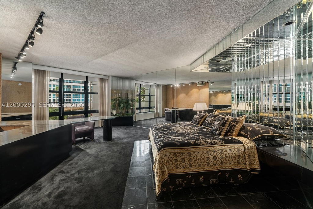 Real estate property located at 5500 Collins Ave #304, Miami-dade, Towerhouse Condo, Miami Beach, FL