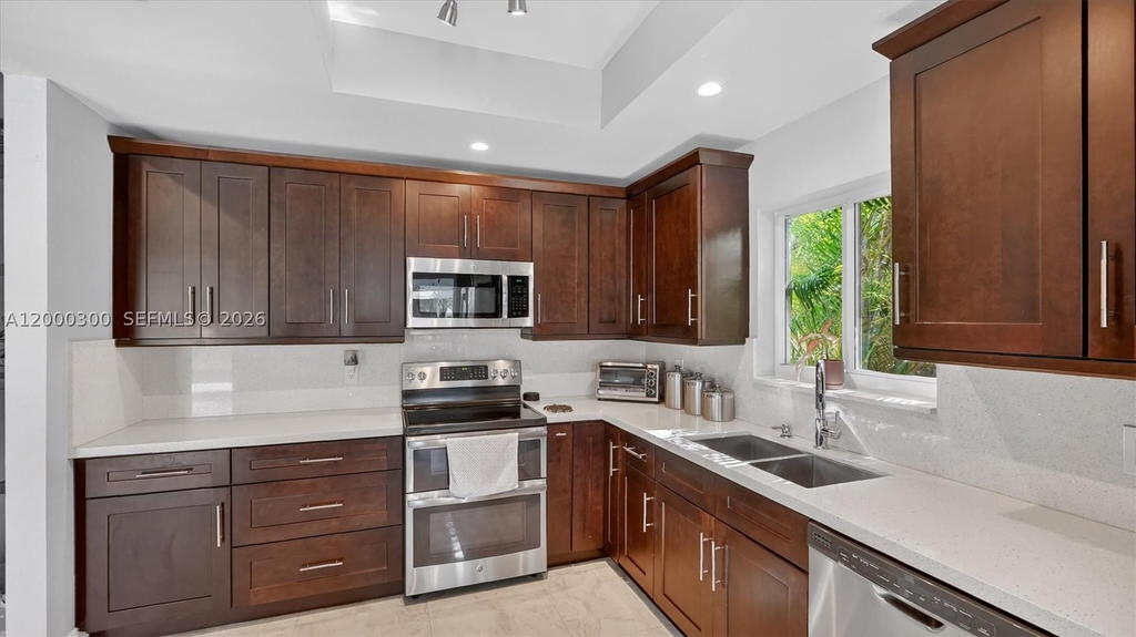 Real estate property located at 11620 Budd Dr, Broward, Rock Creek Phase Two, Cooper City, FL