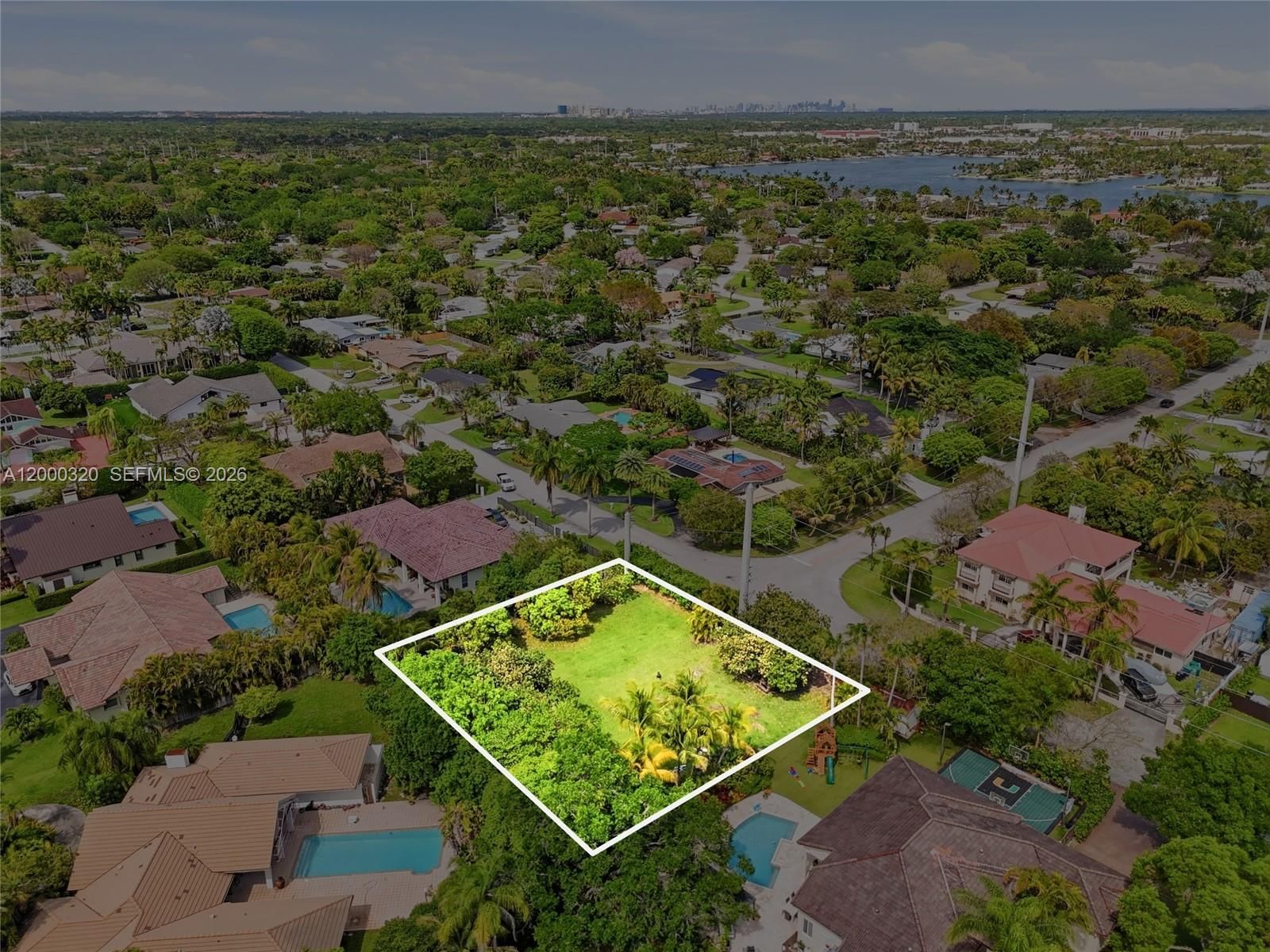 Real estate property located at 14400 99, Miami-dade, Jacare Sub, Miami, FL