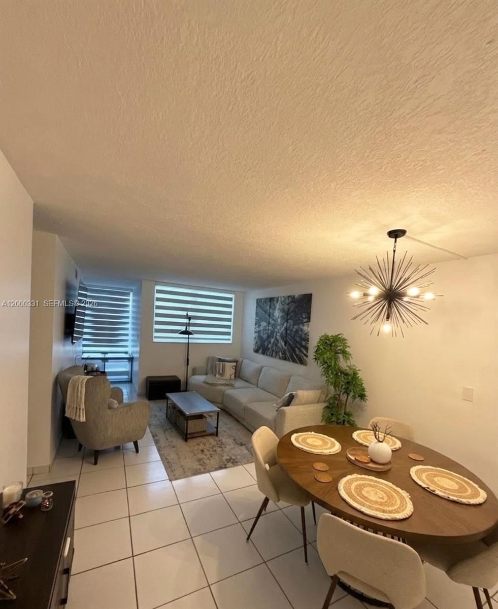 Real estate property located at 9400 Flagler St #309, Miami-dade, Versailles Gardens Ii, Miami, FL
