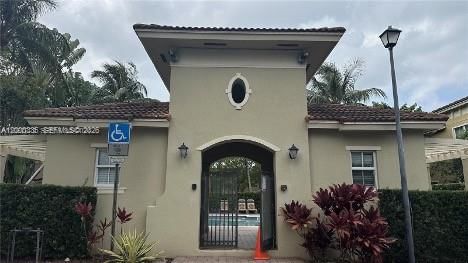 Real estate property located at 2851 Prospect Rd #1211, Broward, Tuscan Villas Condo, Tamarac, FL