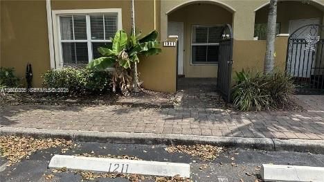 Real estate property located at 2851 Prospect Rd #1211, Broward, Tuscan Villas Condo, Tamarac, FL