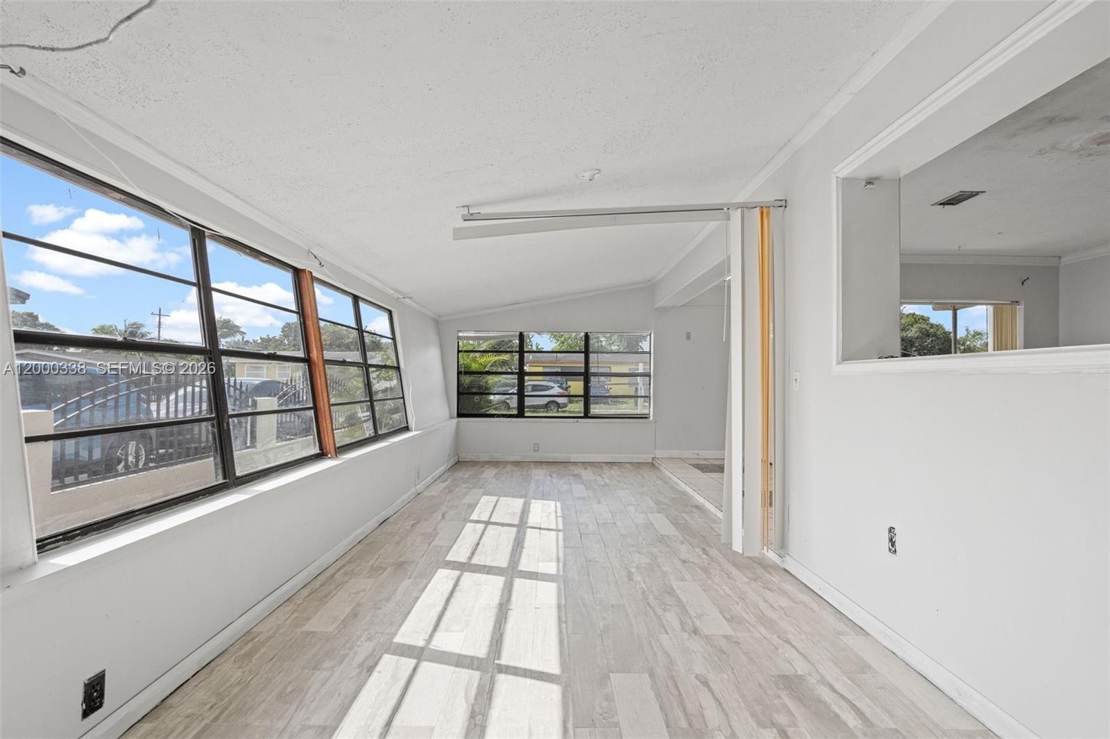 Real estate property located at 1321 176th Ter, Miami-dade, Scott Lake Manor Sec 6, Miami Gardens, FL