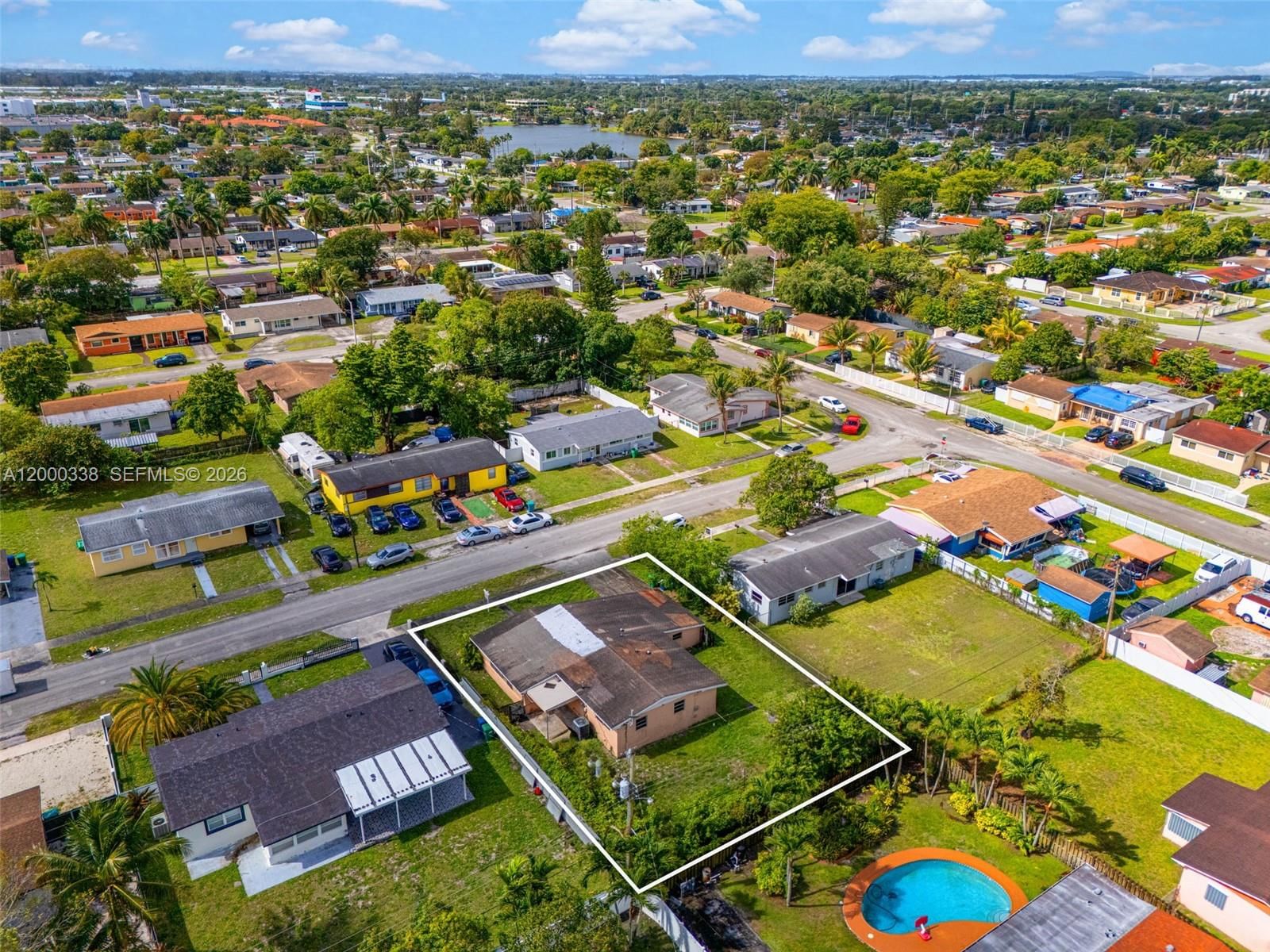 Real estate property located at 1321 176th Ter, Miami-dade, Scott Lake Manor Sec 6, Miami Gardens, FL