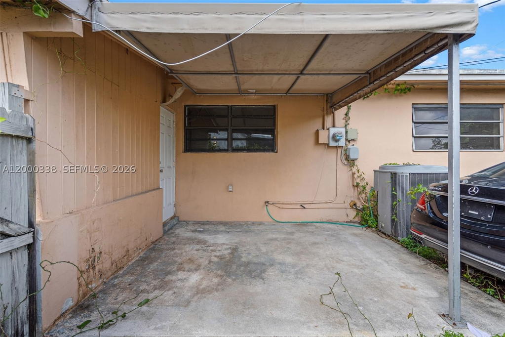 Real estate property located at 1321 176th Ter, Miami-dade, Scott Lake Manor Sec 6, Miami Gardens, FL