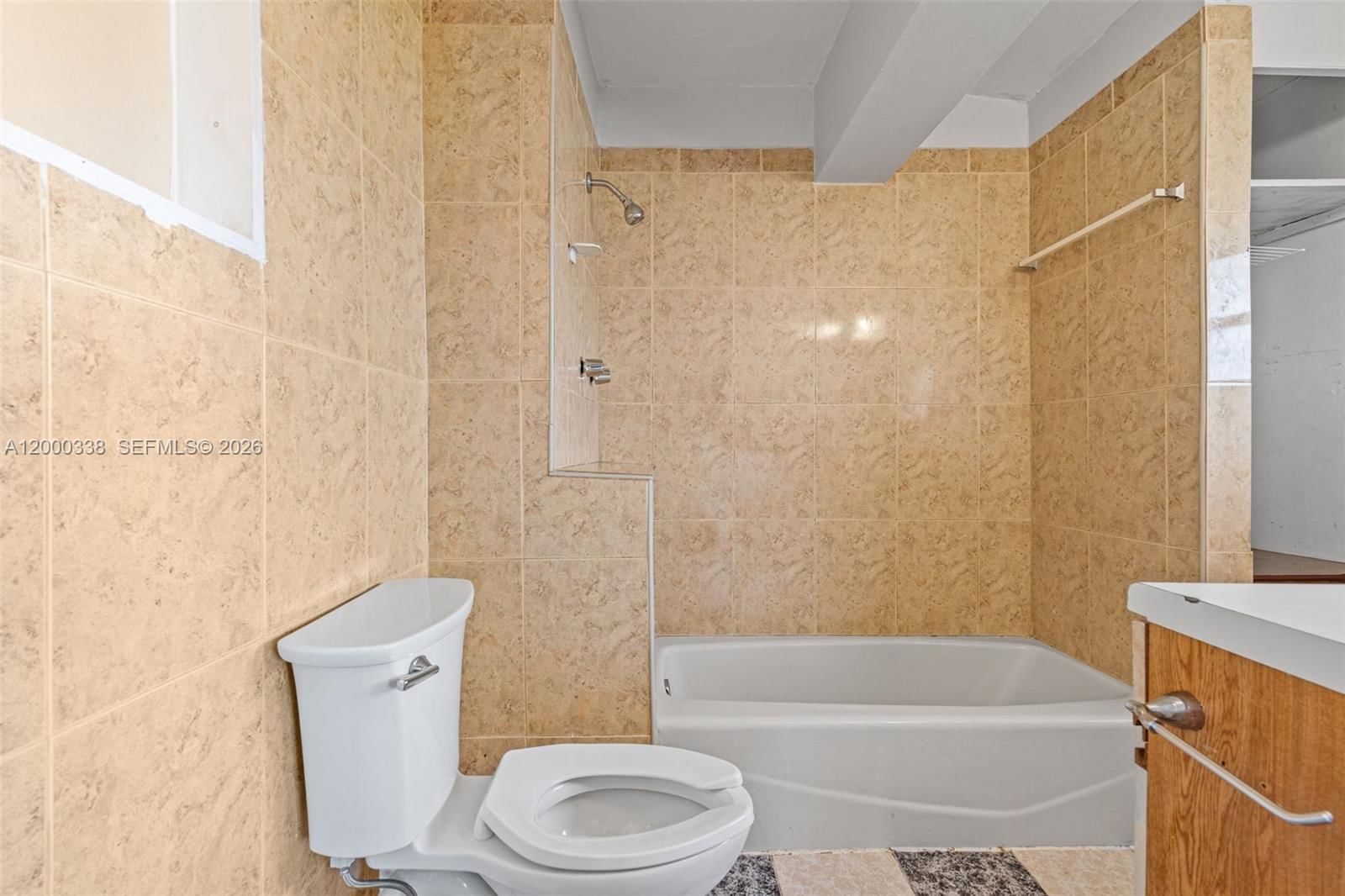 Real estate property located at 1321 176th Ter, Miami-dade, Scott Lake Manor Sec 6, Miami Gardens, FL