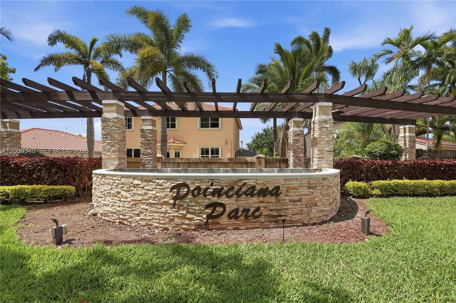 Real estate property located at 14033 Cypress Cove Cir, Broward, West Park-west Parcel, Davie, FL